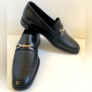 BRUNO MAGLI Renegade black leather loafer
